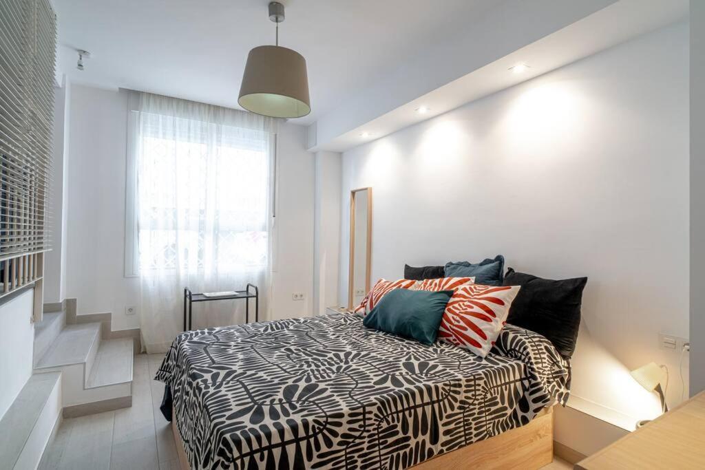 Loft De Diseno Cerca De La Playa - El Palo Lägenhet Málaga Exteriör bild